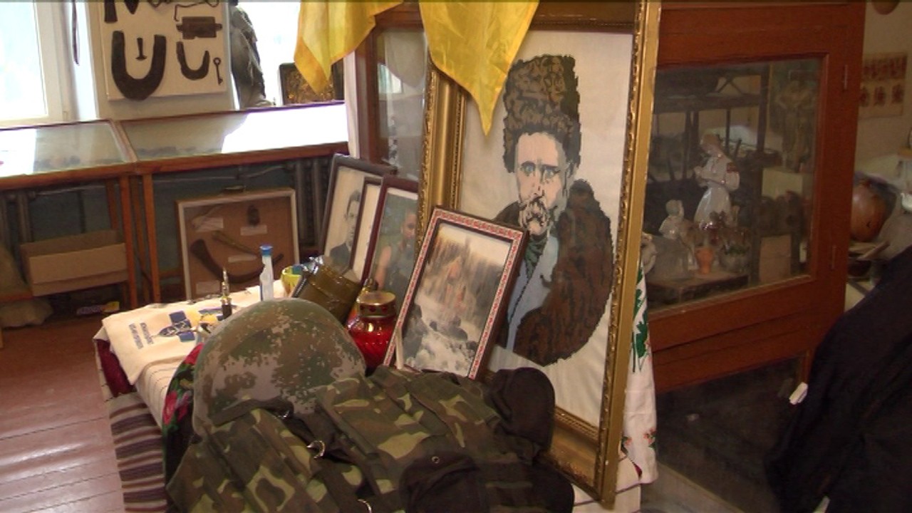 У шкільному  музеї Гнівані створили куточок пам’яті жертв Майдану