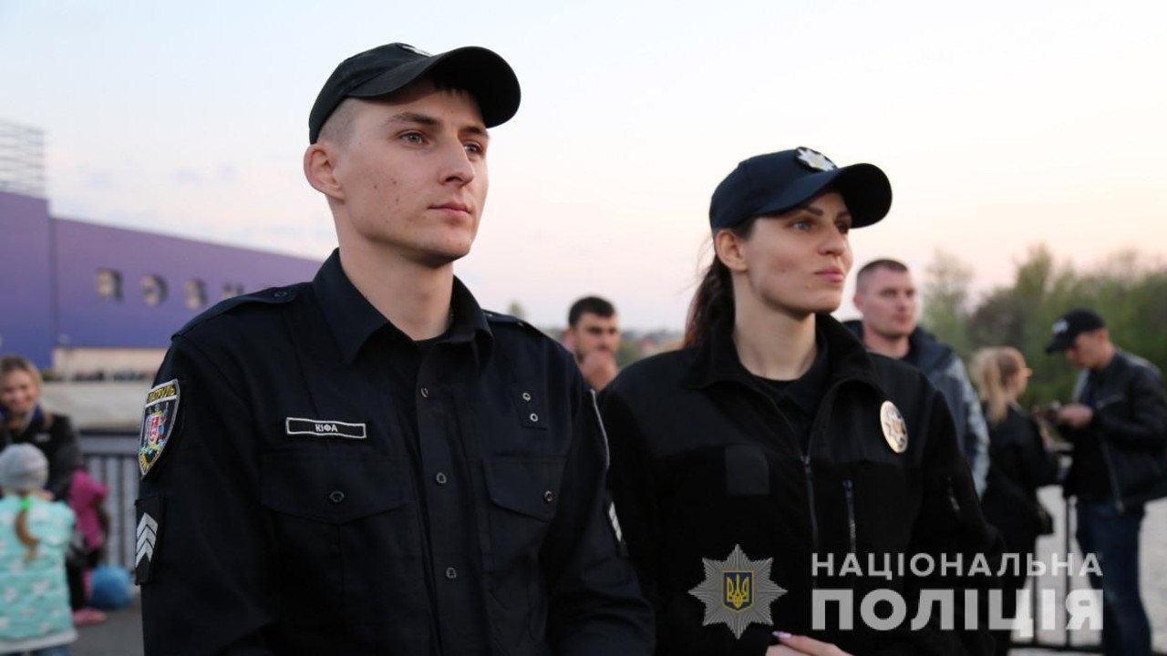 Понад 300 поліціянтів охоронятимуть правопорядок під час відкриття фонтану у Вінниці