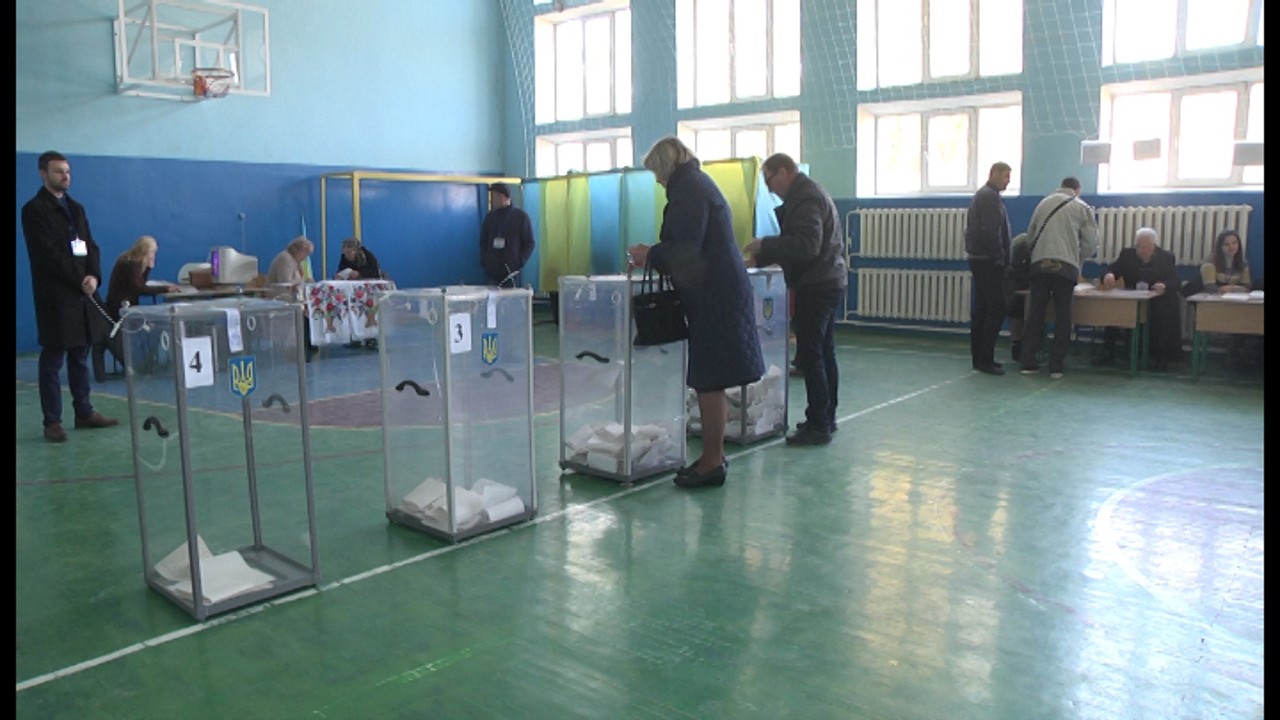 За дослідженнями КМІС 14 % українців  не підуть голосувати 21 квітня